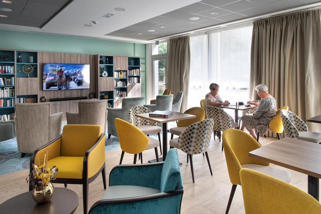 Residence Services Seniors Domitys Les Eaux Vives Digne-les-Bains Eksteriør bilde