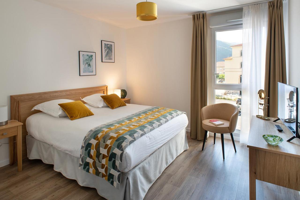 Residence Services Seniors Domitys Les Eaux Vives Digne-les-Bains Eksteriør bilde